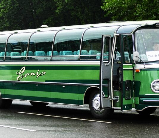 Auto gotowe na drogę – jak samodzielnie przeprowadzić kontrolę?